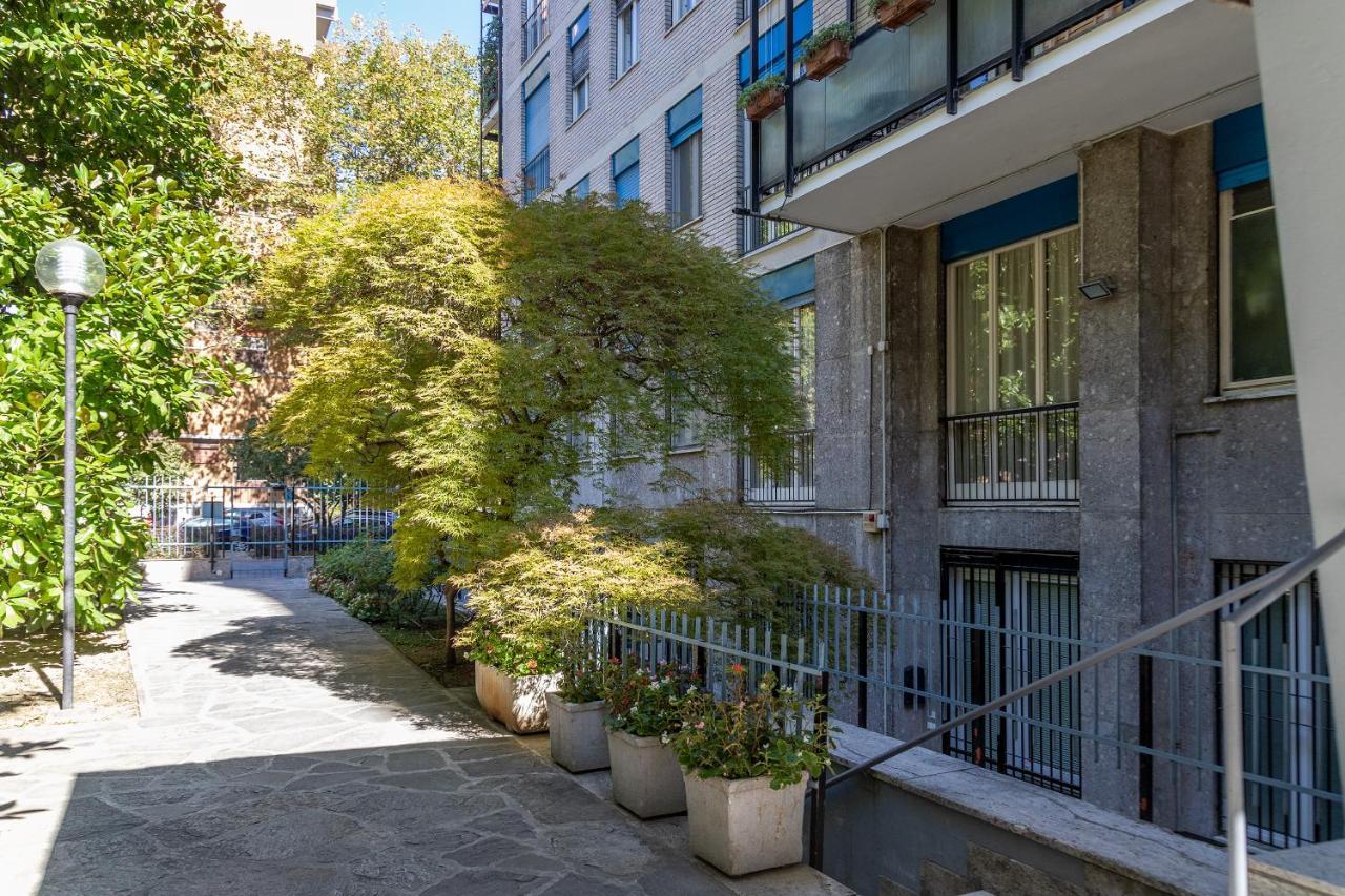 City Centre Apartment - 10 Minutes To Duomo - Free Wifi E Netflix Milaan Buitenkant foto